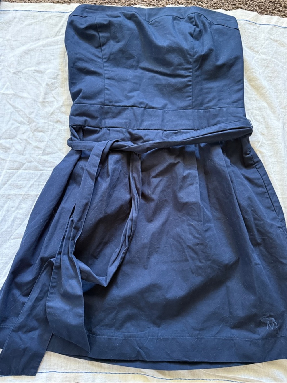 Y2K Abercrombie & Fitch strapless Navy Tie-Waist Dress